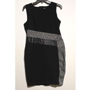 Black & Gray Calvin Klein Sheath Sleeveless Dress